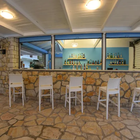 Olive Grove Appartement *