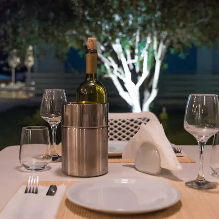 Olive Grove Apartament Kávos